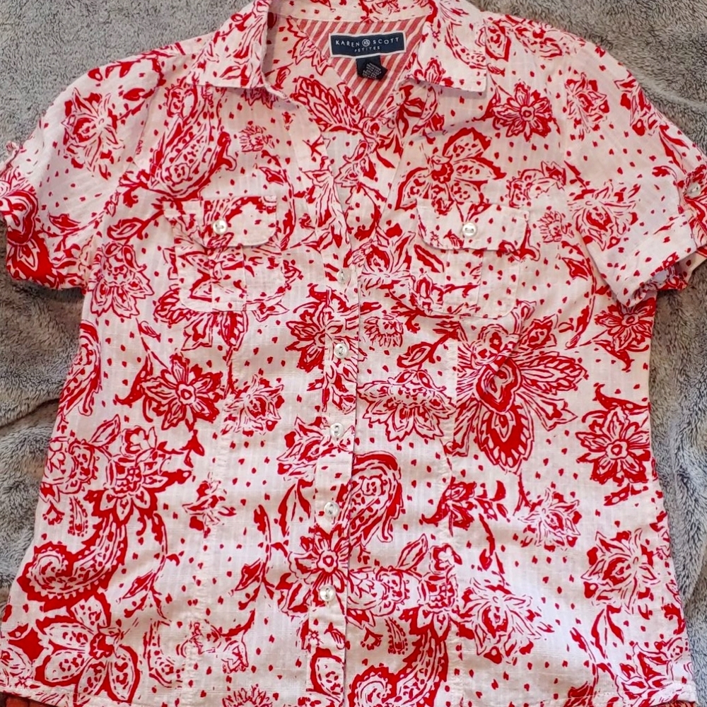 Karen Scott cute blouse